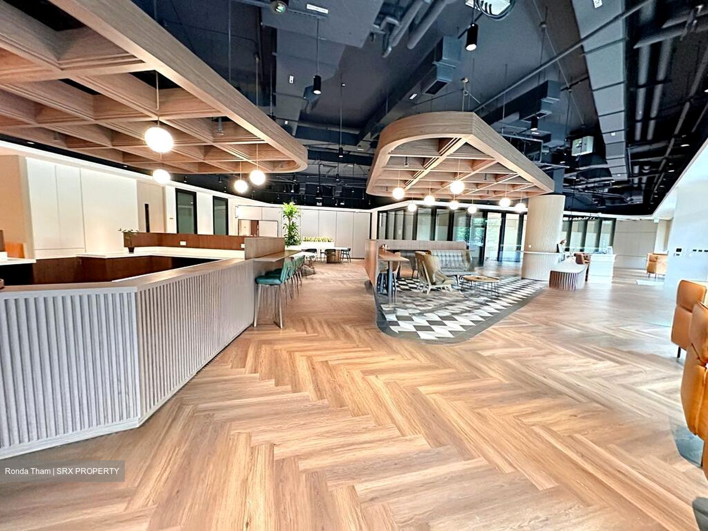 Solaris @tai Seng (D19), Factory #488088101